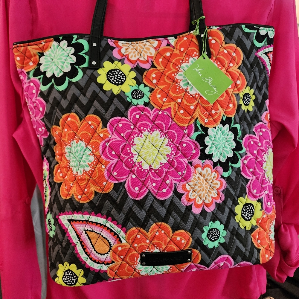 NWT Vera Bradley Day Tote Ziggy Zinnia Floral Shoulder Tote Bag
